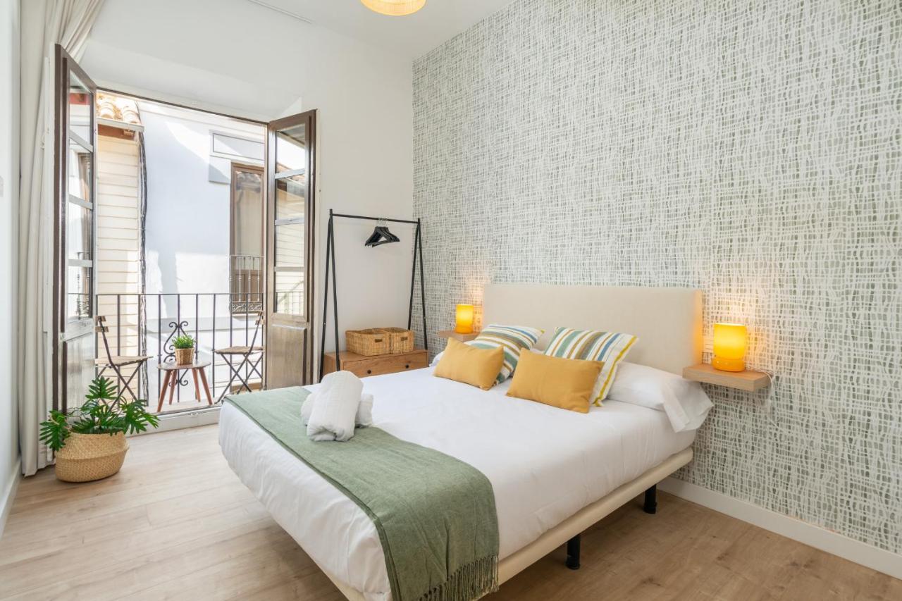 Apartamentos Luna Suites Palacio Dorita Granada Bagian luar foto