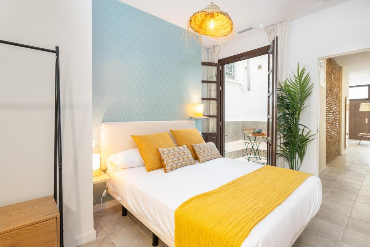 Apartamentos Luna Suites Palacio Dorita Granada Bagian luar foto