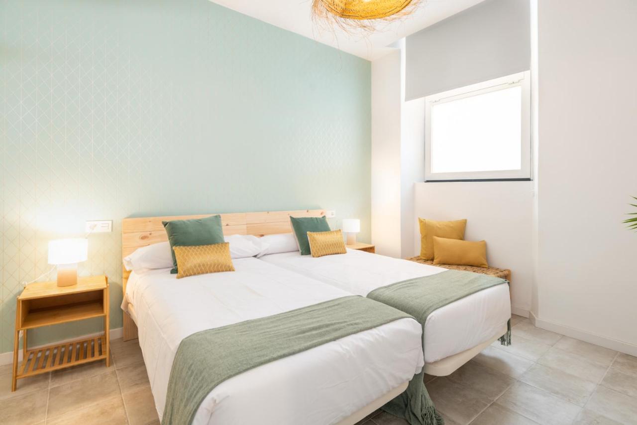 Apartamentos Luna Suites Palacio Dorita Granada Bagian luar foto