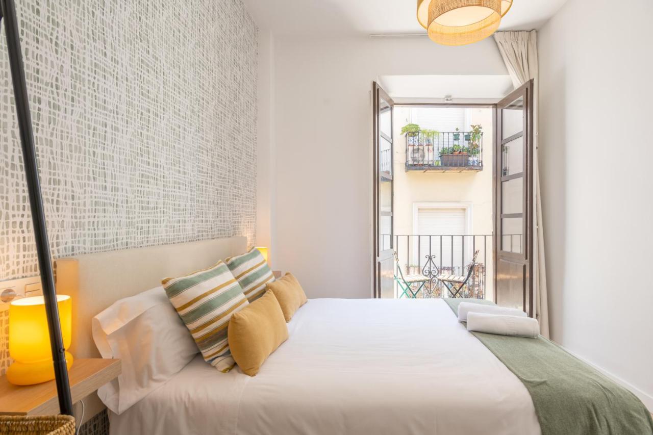 Apartamentos Luna Suites Palacio Dorita Granada Bagian luar foto