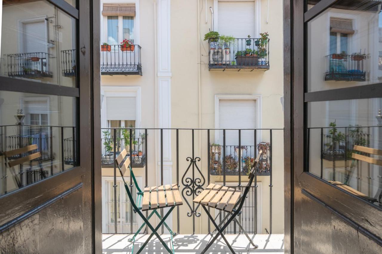 Apartamentos Luna Suites Palacio Dorita Granada Bagian luar foto